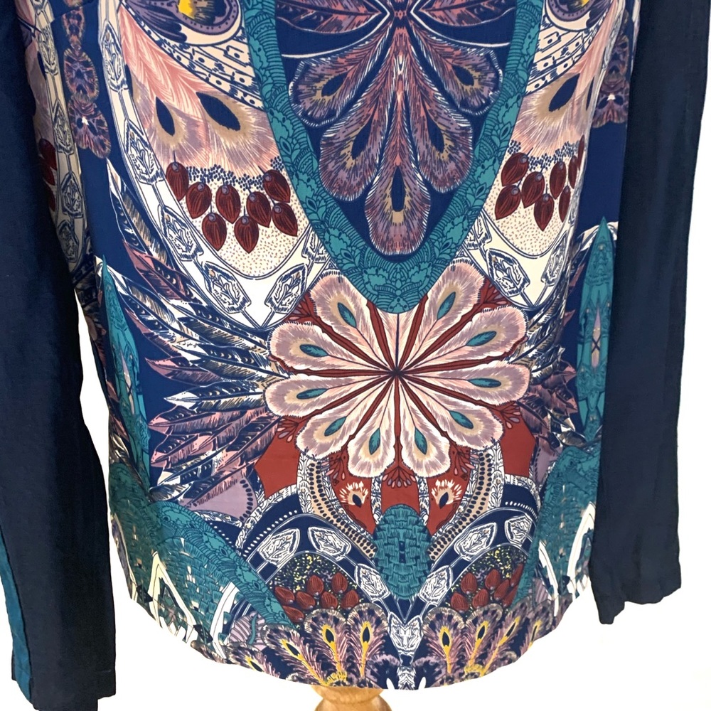 Color Block Navy Top with Multicolor Print Top - Picture 6 of 7